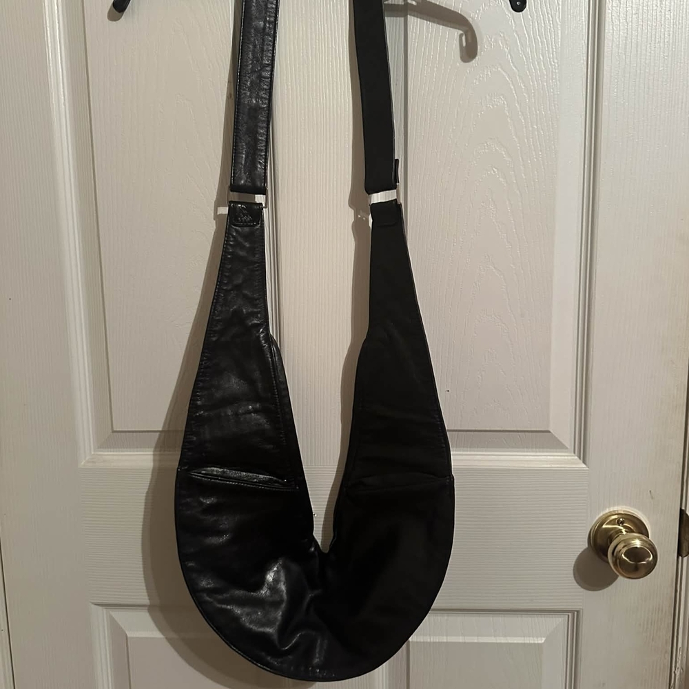 Elegant Black Crossbody Bag